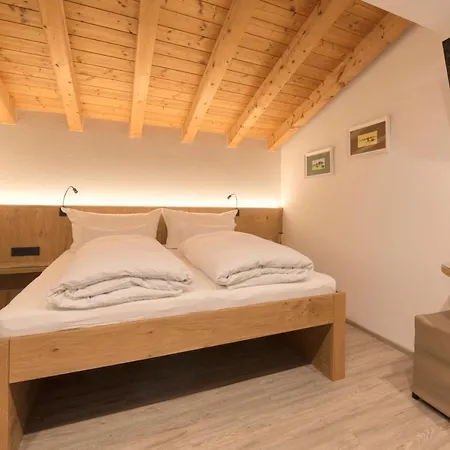 Haus Herrawald Guest house Sankt Anton am Arlberg
